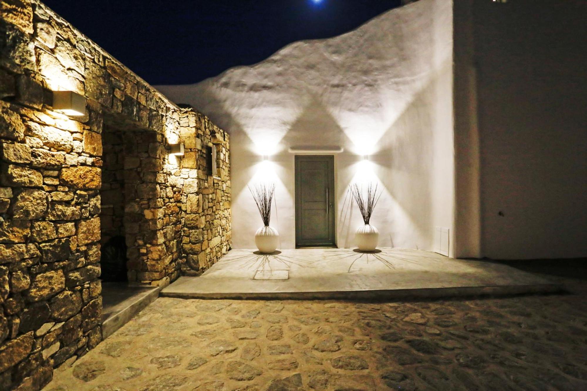 Villa Angelika/Pink Pelikan By The Beach Mykonos Town Exterior photo